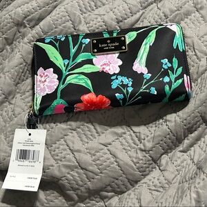 Kate Spade Black Floral Wallet